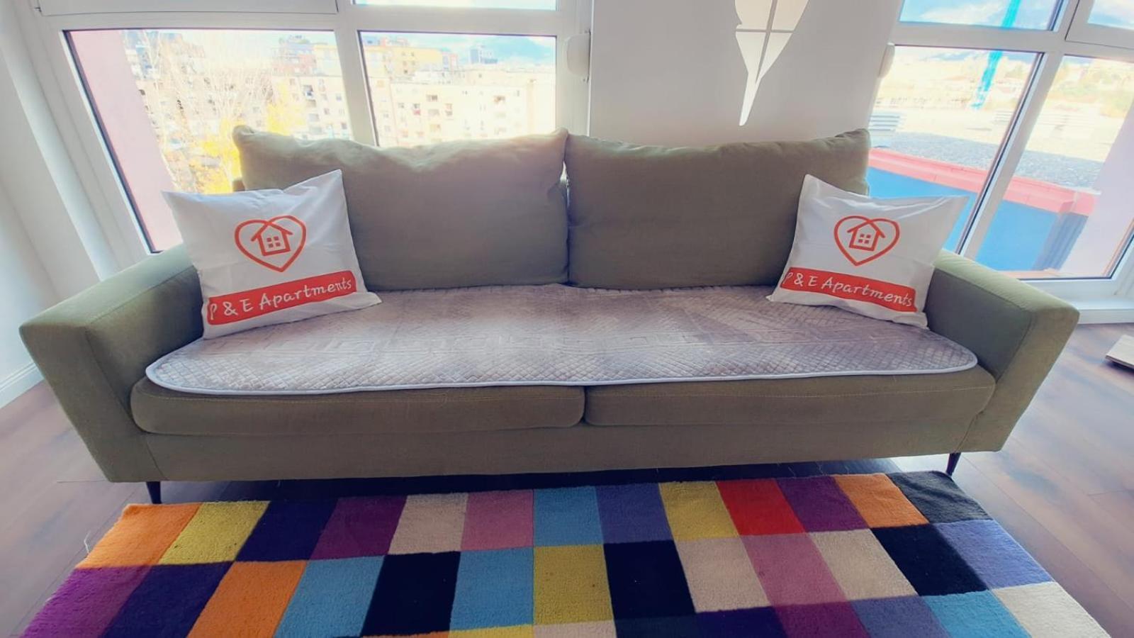 Modern Mountain View P&e Netflix Included *